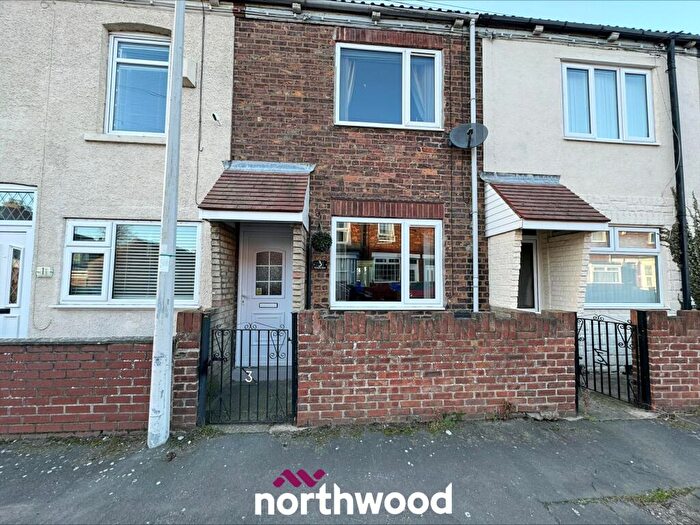 2 Bedroom Terraced House For Sale In Portland Street, Rawcliffe Bridge, DN14