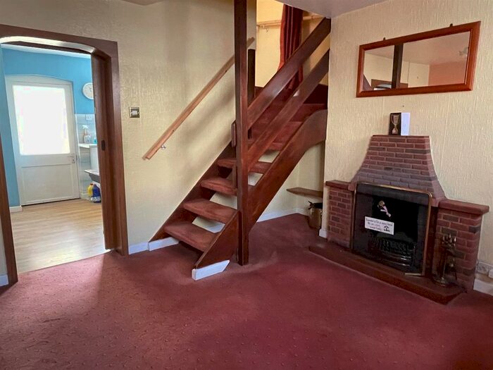 2 Bedroom Cottage For Sale In Cottage Row, High Street, Burnham-On-Sea, TA8