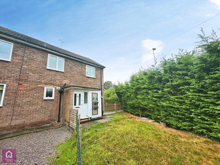 2 Bedroom Maisonette To Rent In Shaw Drive, Knutsford, Cheshire, WA16