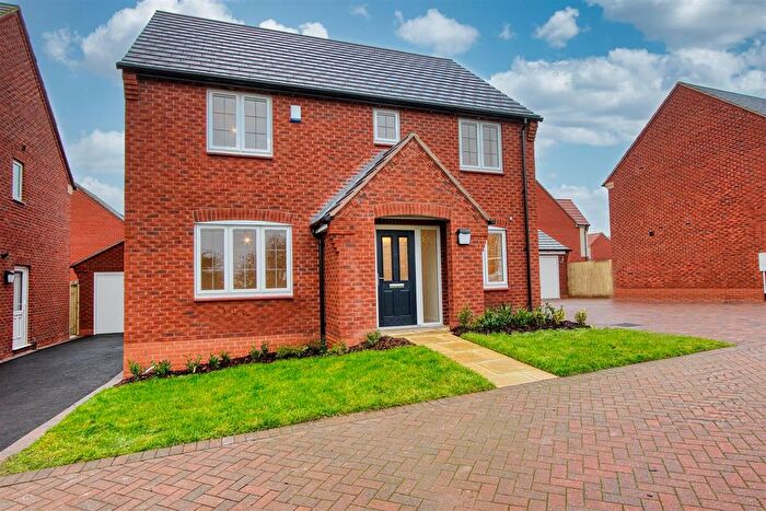 4 Bedroom Detached House For Sale In The Sklarks, Whinfell Road, Dunston, Chesterfield, Derbyshire, S41
