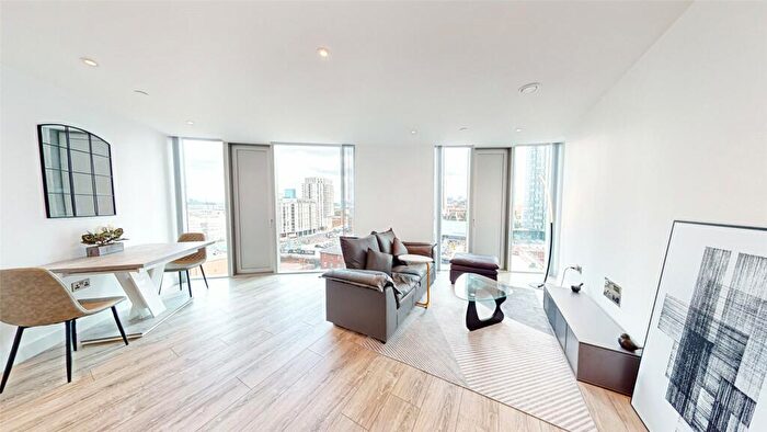 2 Bedroom Apartment To Rent In Thr, Silvercroft St, Manchester, M15