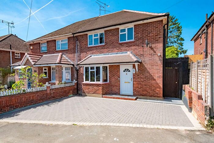 3 Bedroom Property For Sale In Kingsway, Aldershot, GU11