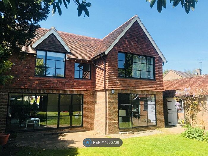 4 Bedroom Detached House To Rent In Green End Street, Aston Clinton, Aylesbury, HP22