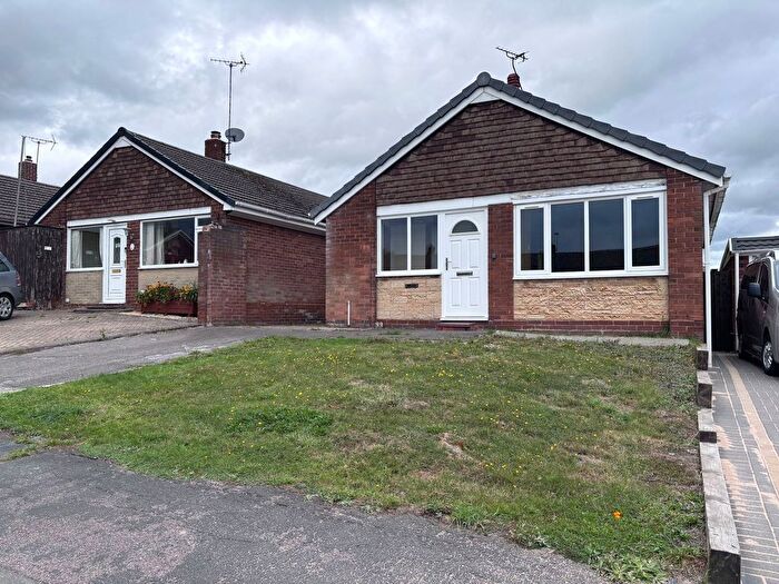 2 Bedroom Bungalow For Sale In Renshaw Drive, Newhall, Swadlincote, DE11
