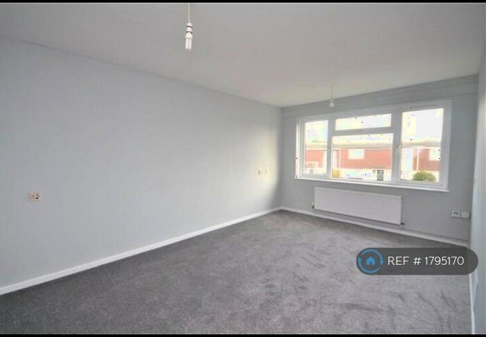 1 Bedroom Flat To Rent In Goldingham Drive, Braintree, CM7