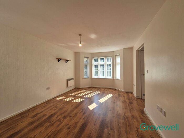 2 Bedroom Flat To Rent In Brattice Drive, Swinton, Manchester, M27