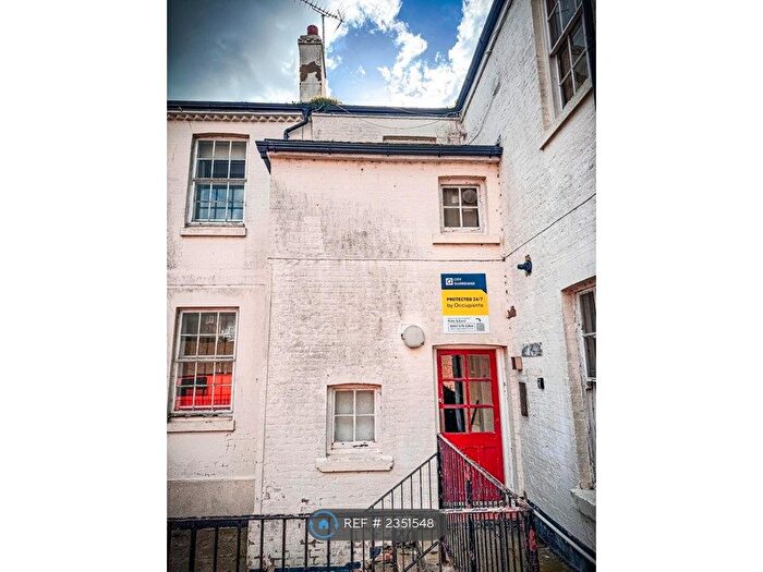 2 Bedroom Flat To Rent In Sir John Moore Avenue, Hythe, CT21