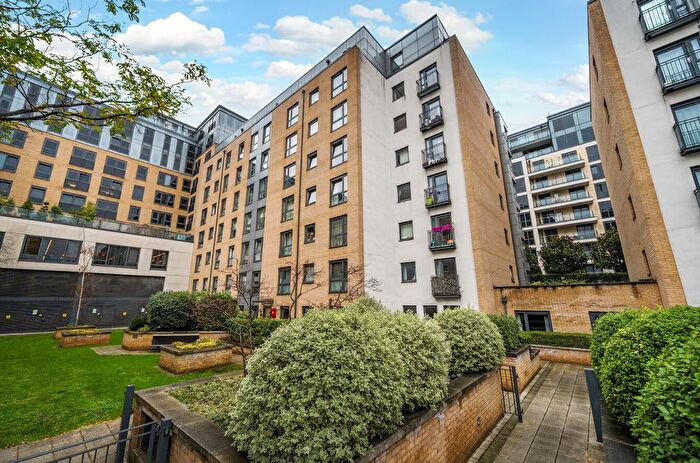 1 Bedroom Flat For Sale In Pine House, Townmead Road, London, SW6