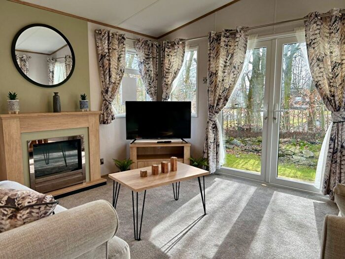 2 Bedroom Park Home For Sale In Harmby, Leyburn, DL8