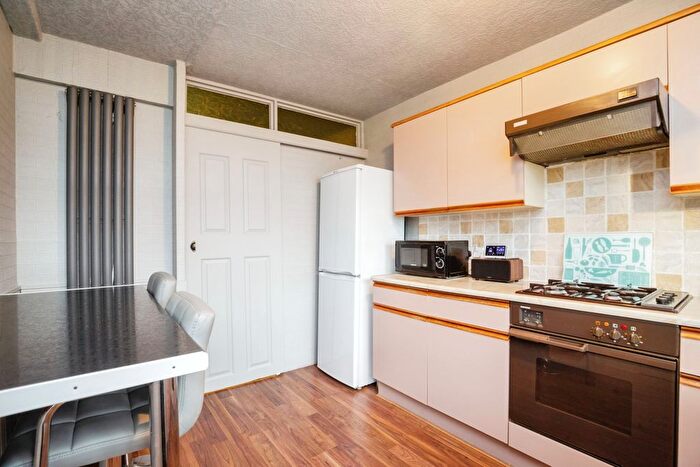 3 Bedroom End Of Terrace House For Sale In Bexhill Road, Ingol, Preston, Lancashire, PR2