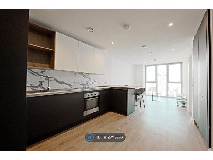 1 Bedroom Flat To Rent In New Bailey St, Salford, M3
