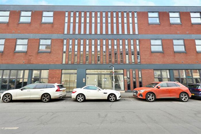 1 Bedroom Flat For Sale In Percy Street, Hull, HU2