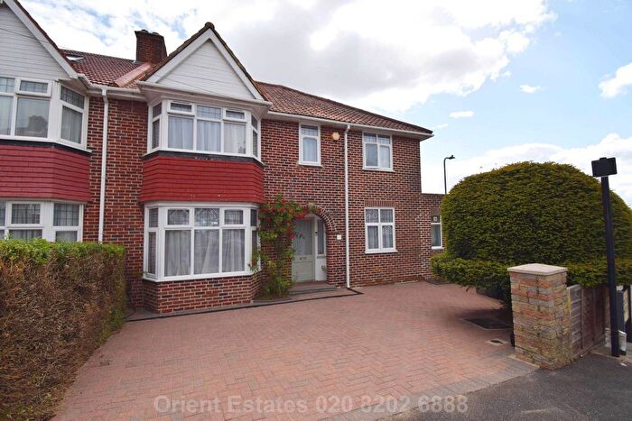 6 Bedroom Semi-Detached House For Sale In Lodore Gardens, London, NW9