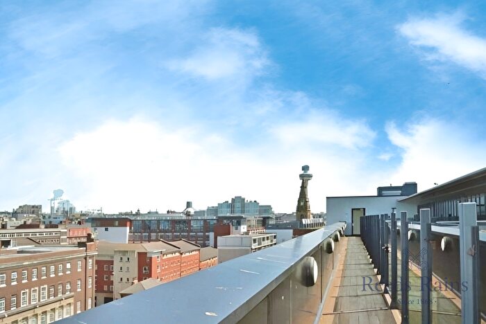 2 Bedroom Flat To Rent In Pall Mall, Liverpool, Merseyside, L3