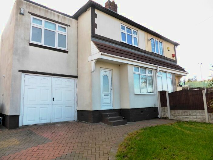 3 Bedroom Semi-Detached House To Rent In Woodthorpe Road, Sheffield, S13