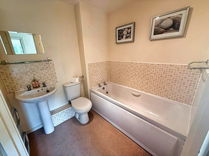 2 Bedroom Apartment To Rent In Drillfield Road, Northwich, Cheshire, CW9