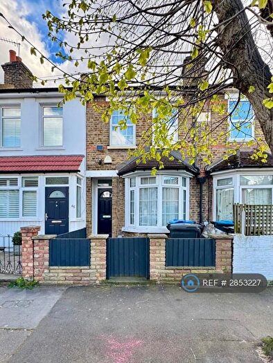 3 Bedroom Terraced House To Rent In Northbrook Road, Croydon, CR0