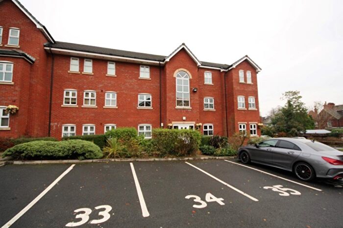 2 Bedroom Flat To Rent In Thomasson Court, Bolton, BL1