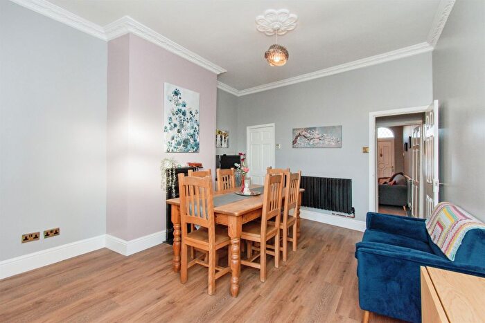 3 Bedroom Terraced House For Sale In Aketon Road, Cutsyke, Castleford, WF10