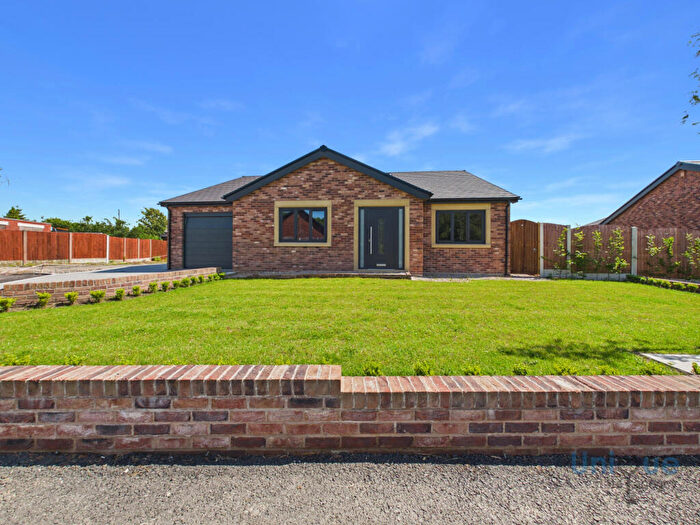 3 Bedroom Detached Bungalow For Sale In Blackpool Road, Newton, PR4