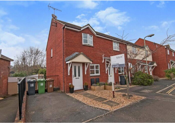 2 Bedroom House To Rent In Castle Mount, Exeter, EX4