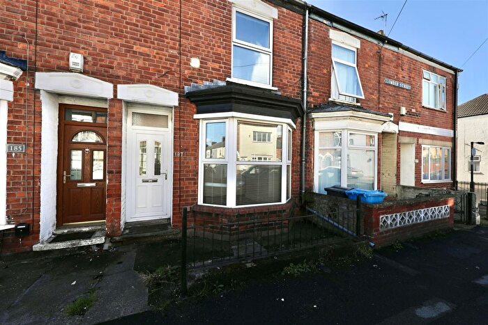2 Bedroom Terraced House For Sale In Clumber Street, Hull, HU5