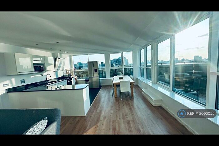 3 Bedroom Penthouse To Rent In Argyll Road, London, SE18