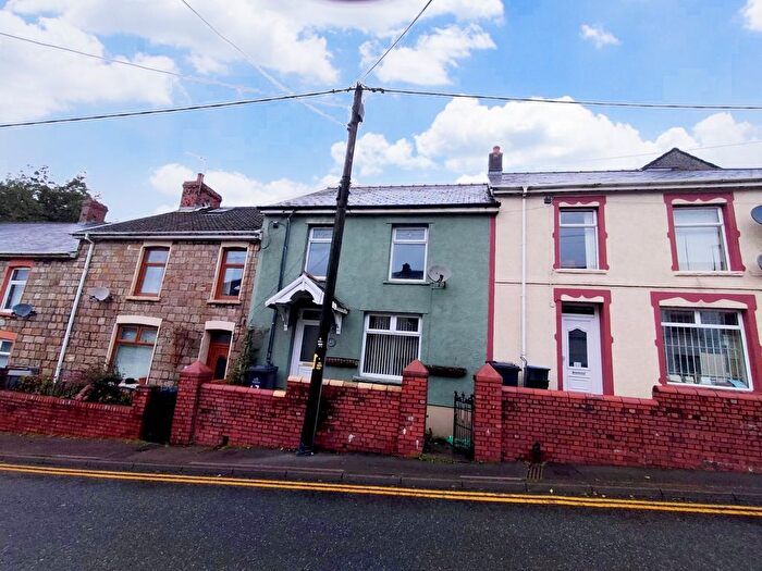 2 Bedroom Property To Rent In Beaufort Rise, Beaufort, Ebbw Vale, NP23