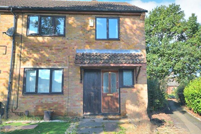 3 Bedroom House To Rent In Collyweston Road, Northampton, NN3