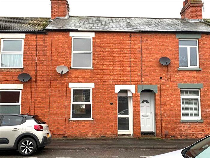 3 Bedroom Terraced House For Sale In Bounty Street, New Bradwell, Milton Keynes, MK13