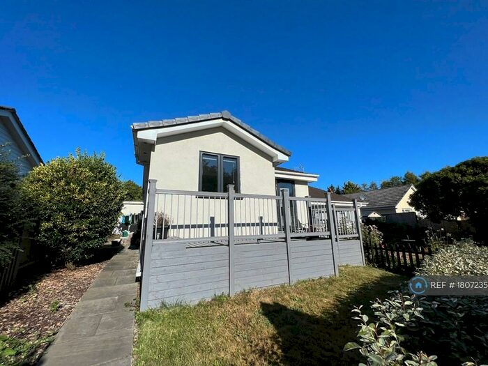 2 Bedroom Bungalow To Rent In Oakdale Avenue, Swimbridge, Barnstaple, EX32