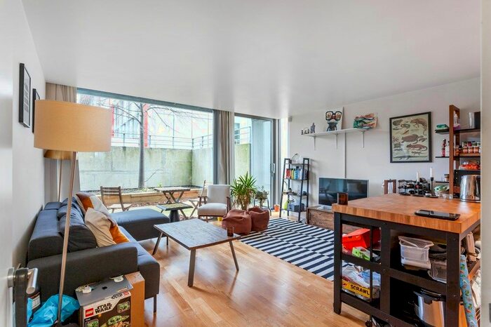 2 Bedroom Flat To Rent In Highbury Stadium Square, London N5