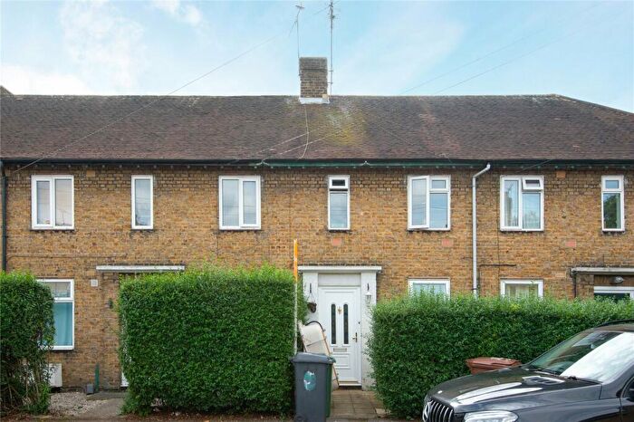 3 Bedroom Terraced House To Rent In Keith Road, Walthamstow, London, E17