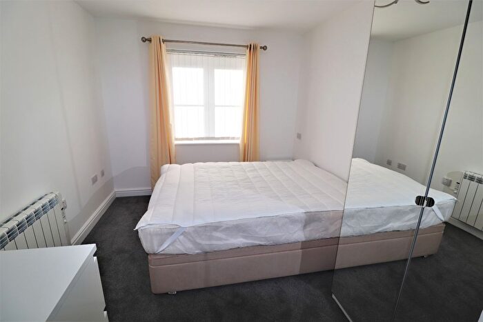 1 Bedroom Flat For Sale In Heol Gruffydd, Rhydyfelin, Pontypridd, CF37