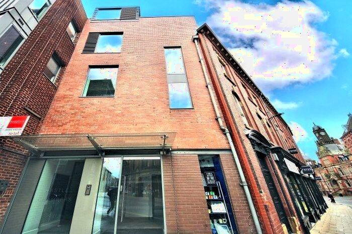 2 Bedroom Flat To Rent In Clifford Street, York, YO1