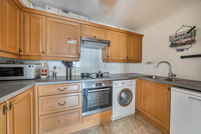 2 Bedroom Flat For Sale In Meridian Place London, E14