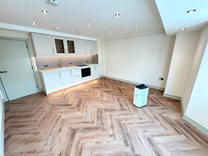 1 Bedroom Apartment To Rent In East Street, Brighton, BN1