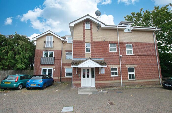 2 Bedroom Flat For Sale In Spring Road, Southampton, City Of Southampton, SO19