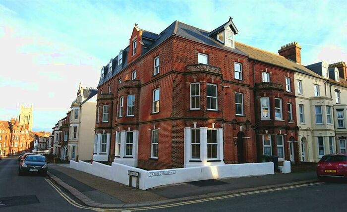 2 Bedroom Apartment To Rent In Cabbell Road, Cromer, NR27