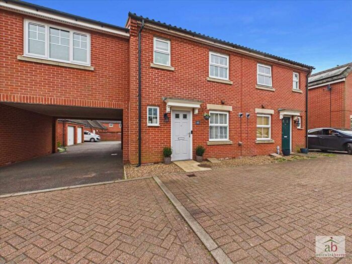 3 Bedroom Link Detached House For Sale In Spalding Lane, Grange Farm, Kesgrave, IP5