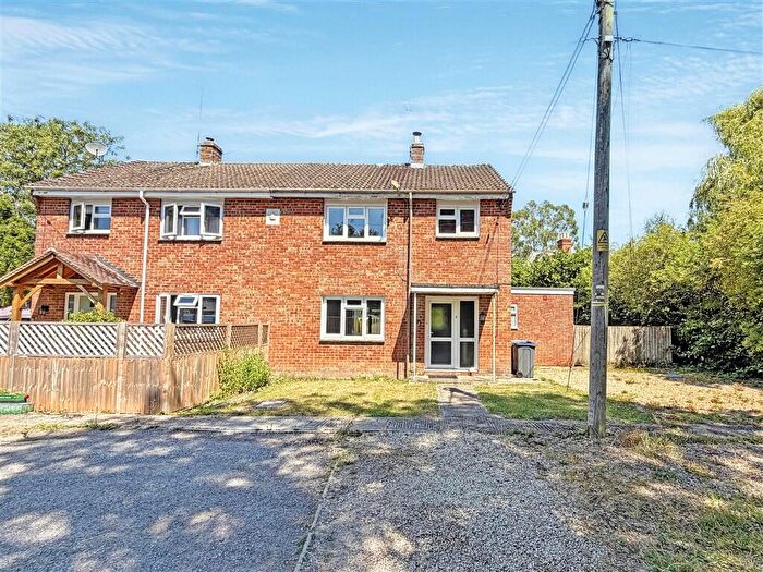 3 Bedroom End Of Terrace House For Sale In Townsend Farm Cottages, Horton, Devizes, SN10