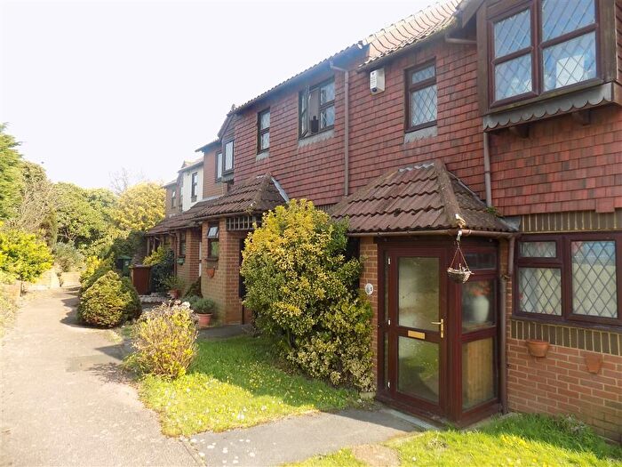 2 Bedroom Property To Rent In Great Cliffe Road, Eastbourne, BN23