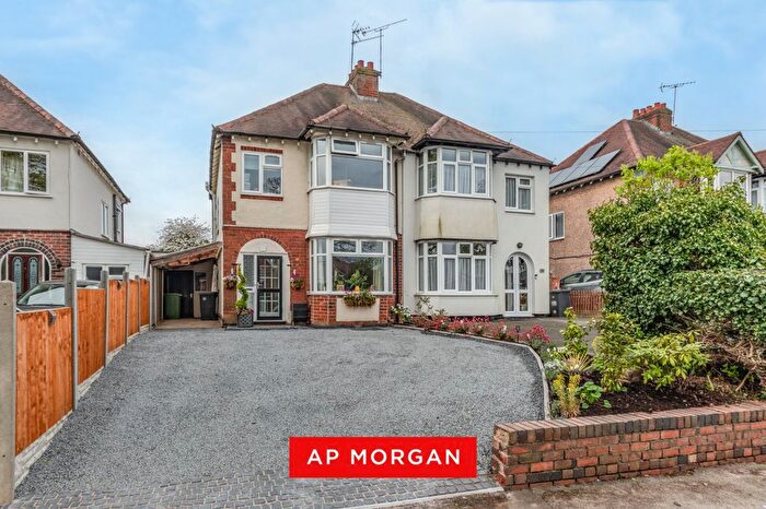 3 Bedroom Semi Detached House For Sale In Studley Road, Greenlands, Redditch, B98