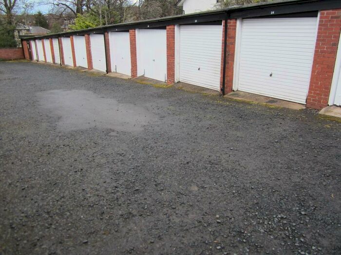 Garage / Parking To Rent In Partickhill Road (Garage), Glasgow, G11
