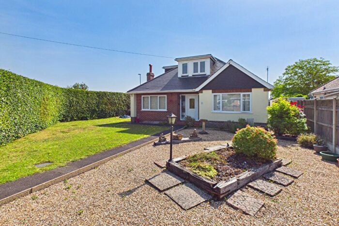 6 Bedroom Detached House For Sale In Insley Crescent, Broadstone, Dorset, BH18