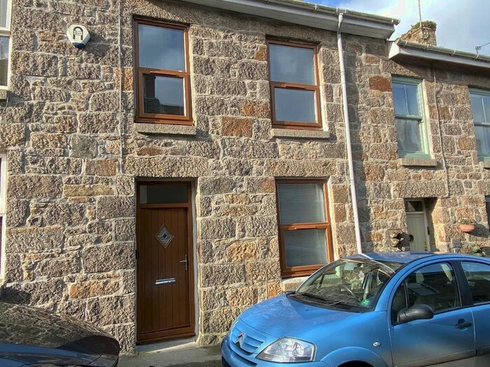 3 Bedroom Terraced House To Rent In Wesley Street, Heamoor, Penzance, TR18