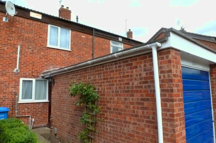 2 Bedroom Town House To Rent In Anthony Drive, Norwich NR3