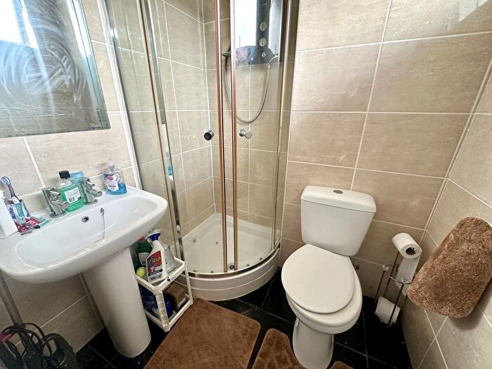 3 Bedroom Terraced House To Rent In Gleneagles Close, Staines-Upon-Thames, TW19