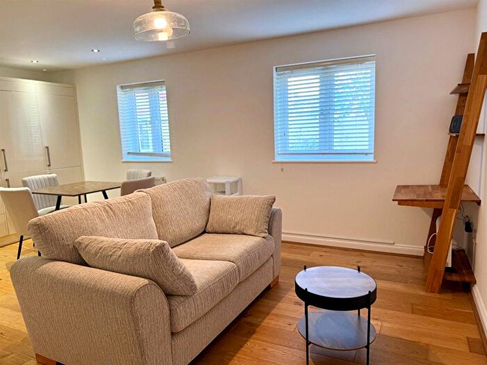 1 Bedroom Property To Rent In Stables Row, London, E11