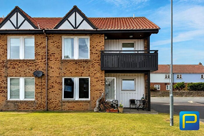 2 Bedroom Flat For Sale In Dunes Court, Beadnell, Chathill, NE67
